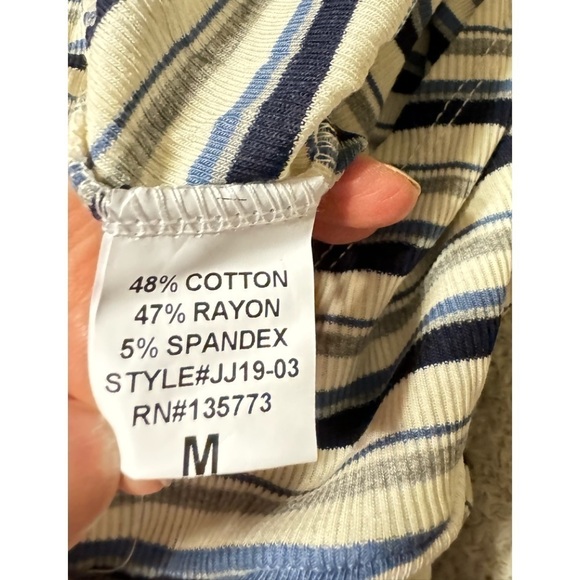 Olivaceous Striped Jumpsuit Size Medium - Picture 7 of 8